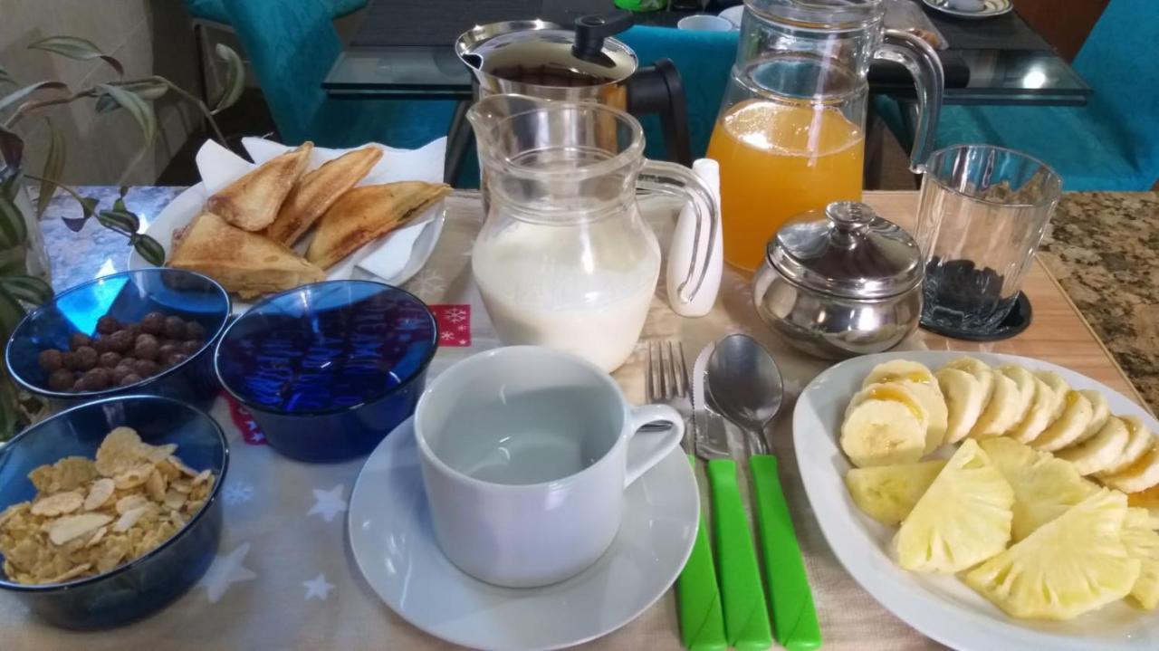 Saiyu Aeropuerto Bed and Breakfast Luque Exteriör bild